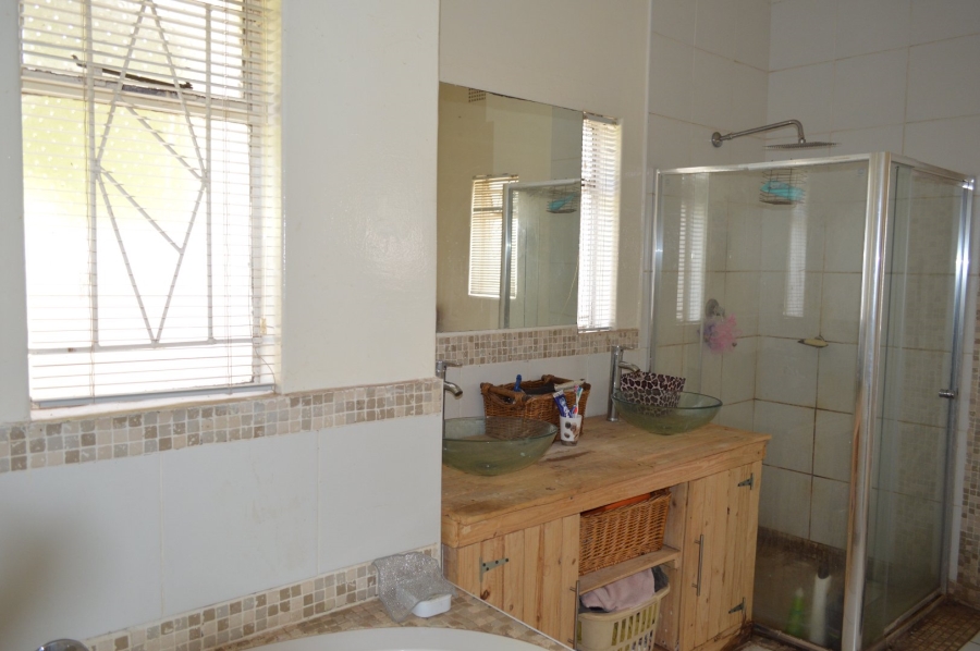 4 Bedroom Property for Sale in Stilfontein North West